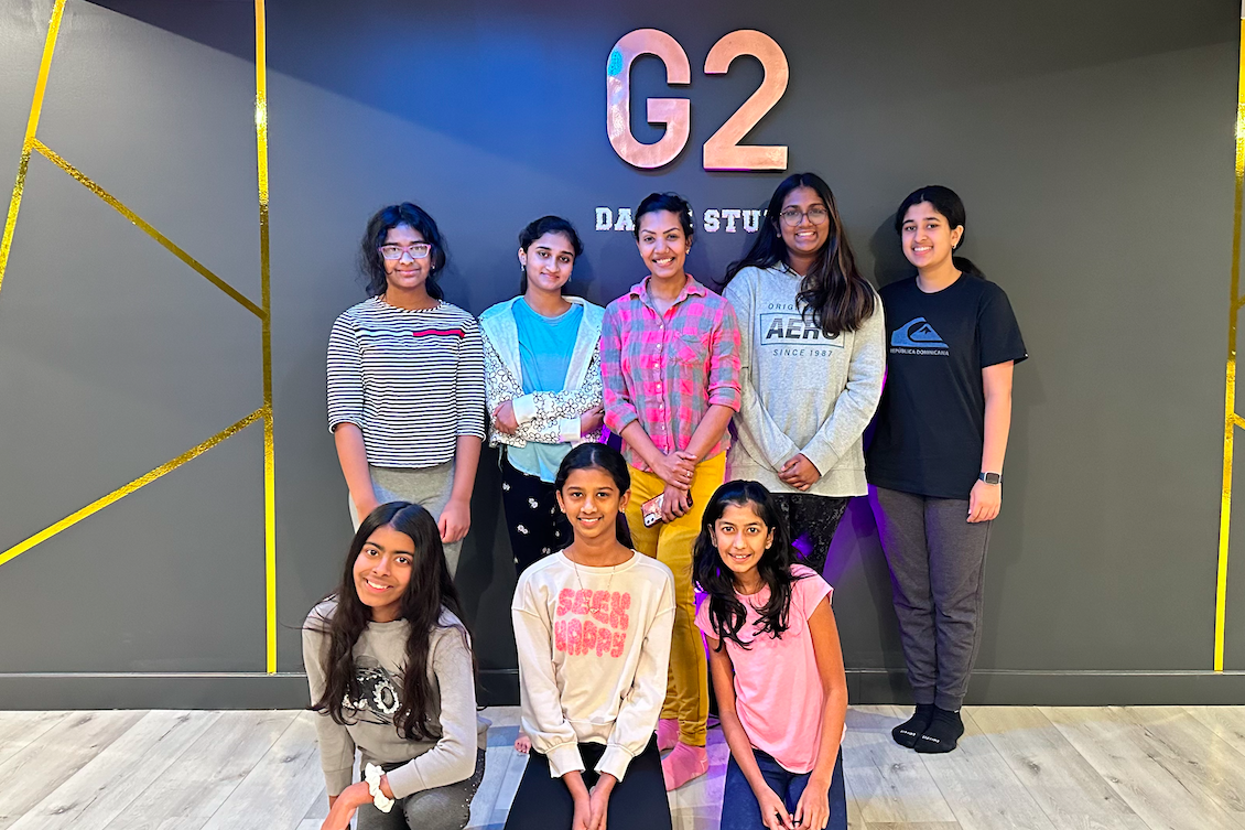 G2 studio photo